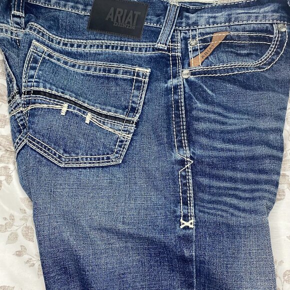 Ariat Stone Washed Denim Jeans - Picture 4 of 6